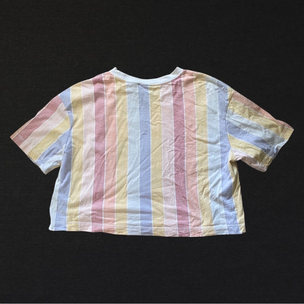 nike retro rainbow crop tee - Picture 4 of 7